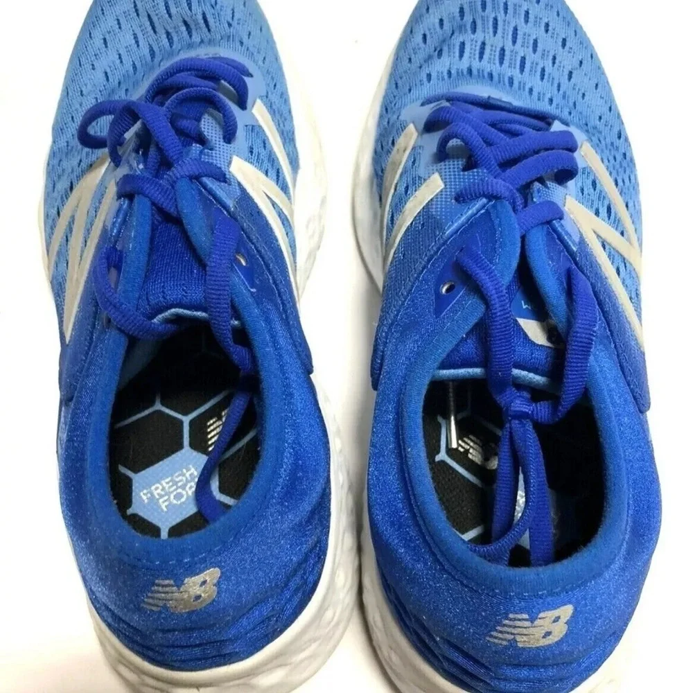 New Balance Women’s 1080v9 Blue Running Shoes, Size 8.5 M.
